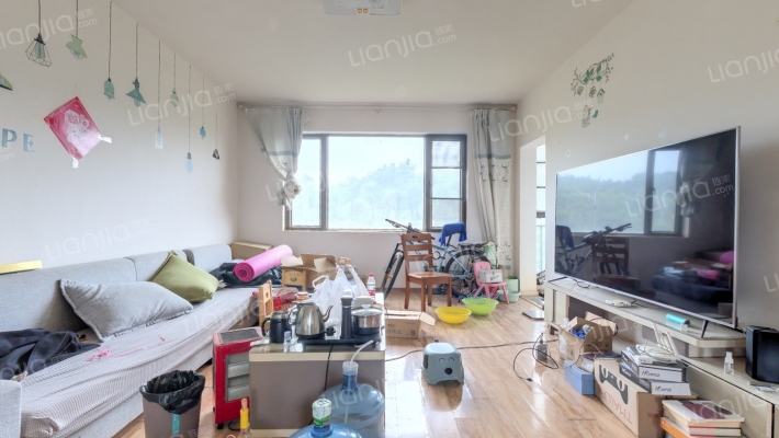 长水航城凌霄苑二手房实景图