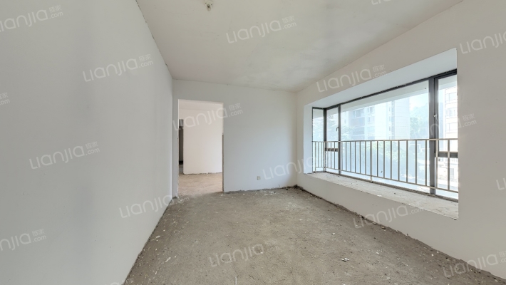 湖光山色二期二手房实景图