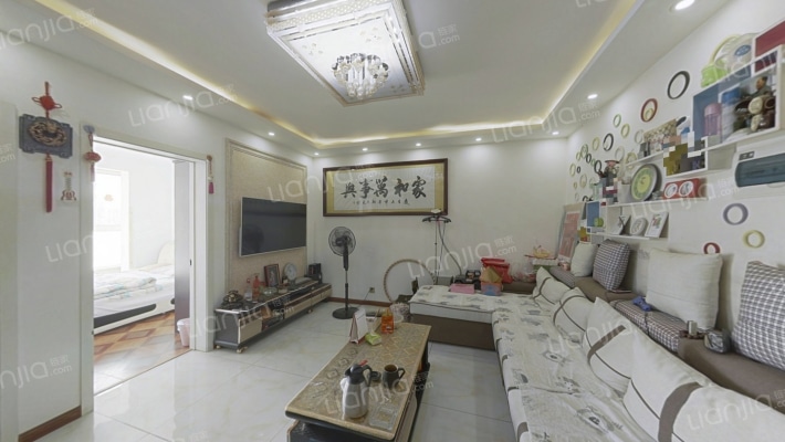 沿湖城二手房实景图