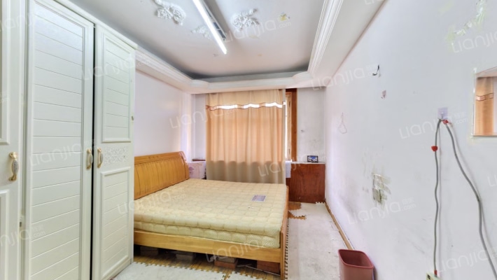 红专街二手房实景图