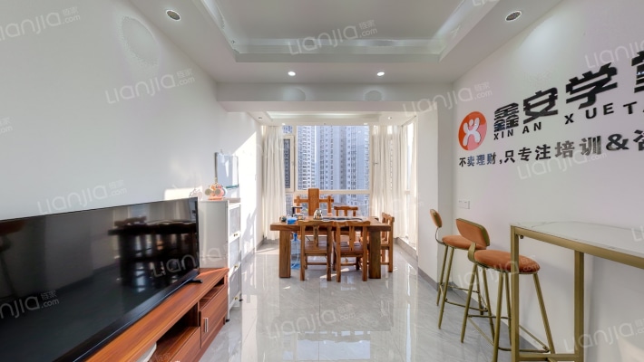 悦千山雅园二手房实景图