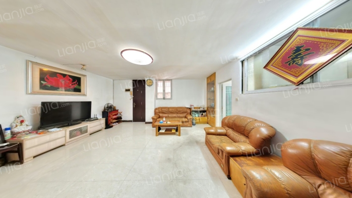 麓景路二手房实景图