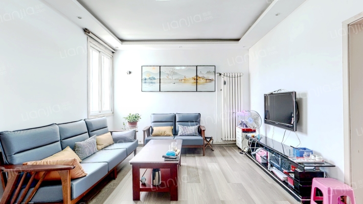 岱岳花园二手房实景图