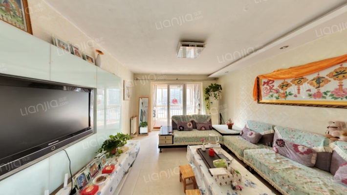 摩登小镇二手房实景图