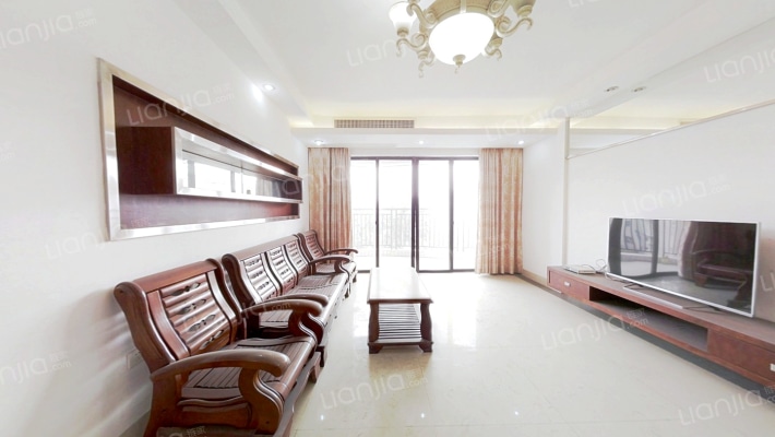 宝翠花园二手房实景图