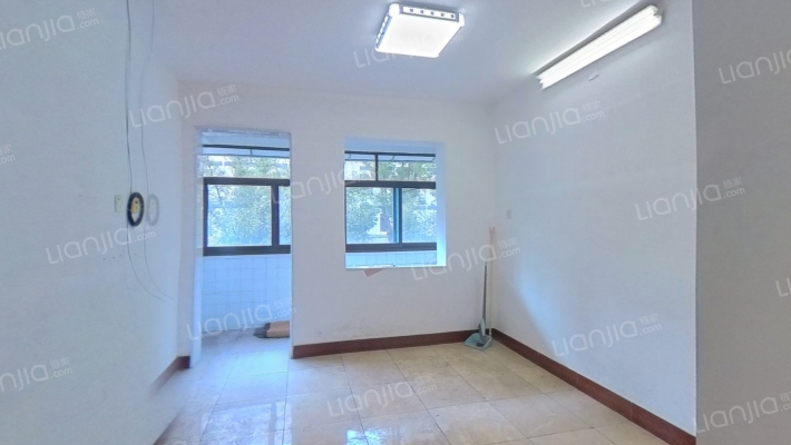 文苑街105号二手房实景图