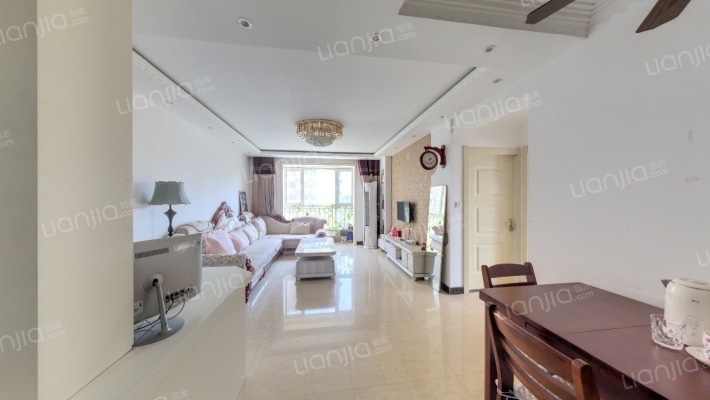 上都名苑二手房实景图