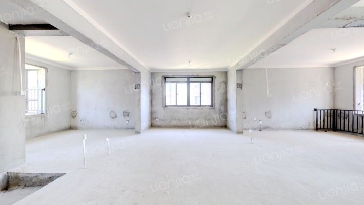 盐海琥珀湾二手房实景图