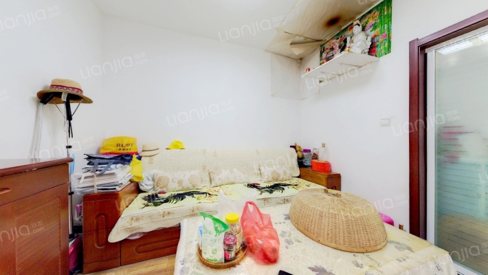 桥箱厂宿舍二手房实景图