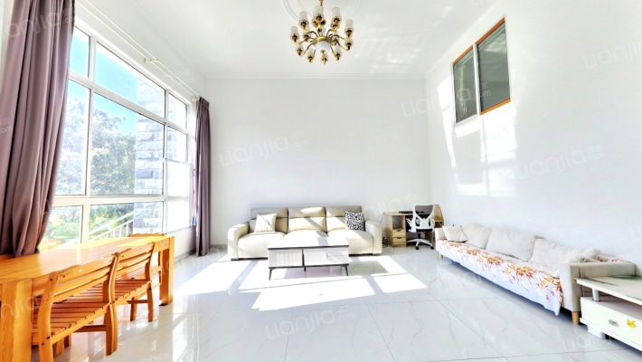 浪琴水岸花园(别墅)二手房实景图