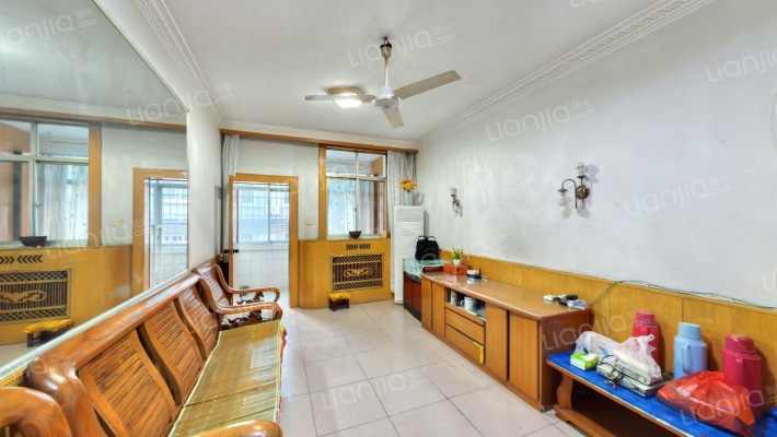 皇城东路54号二手房实景图