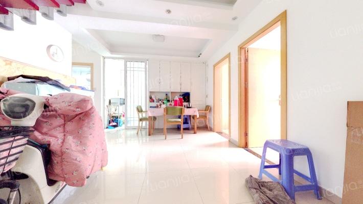 青春驿站二手房实景图