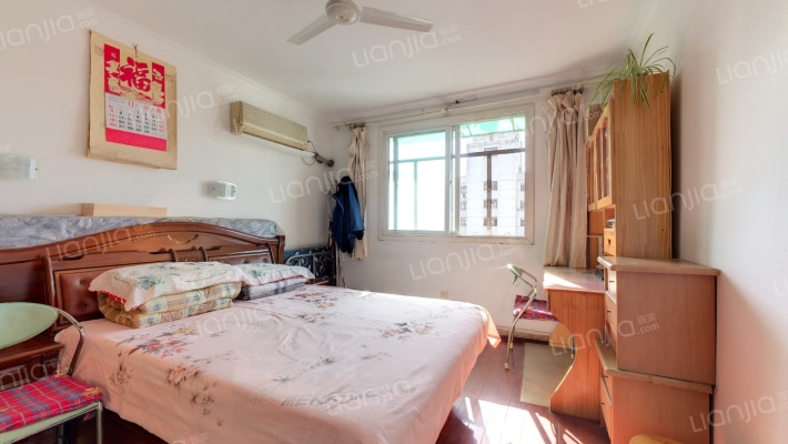 精益公寓二手房实景图