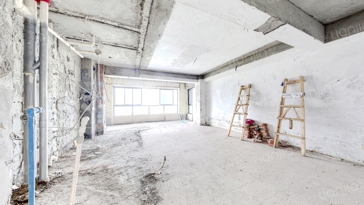 时代100二手房实景图