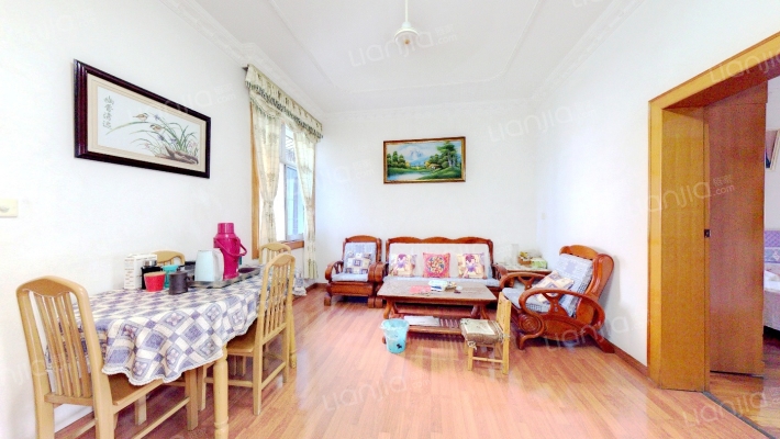 和平街铁机东区二手房实景图