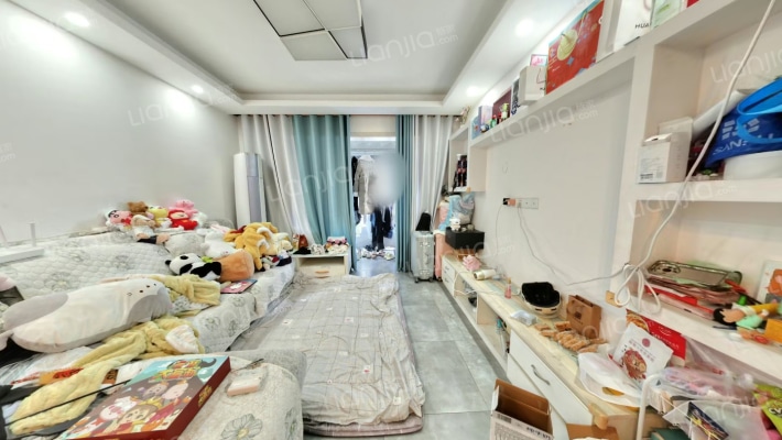 誉蓝湾名邸二手房实景图