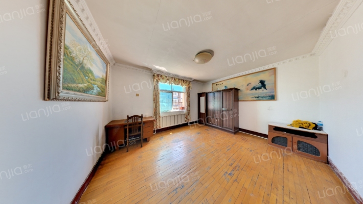 门球场二手房实景图