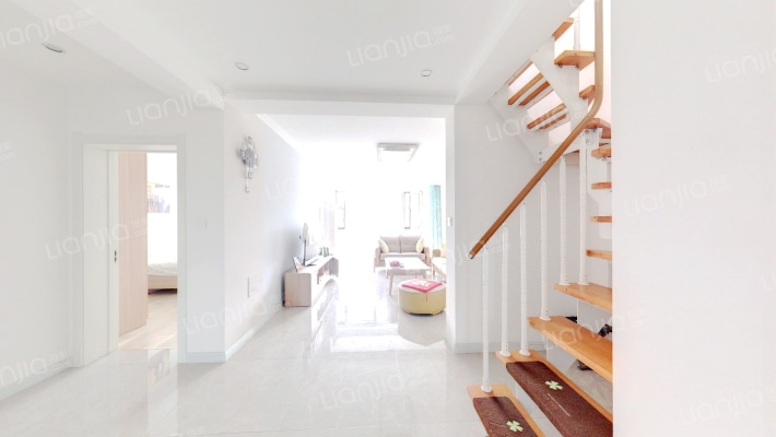 瑞景华庭铂邸二手房实景图