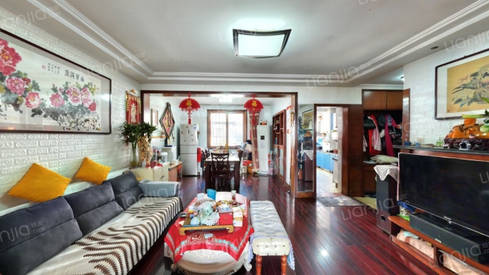 东南新苑二手房实景图