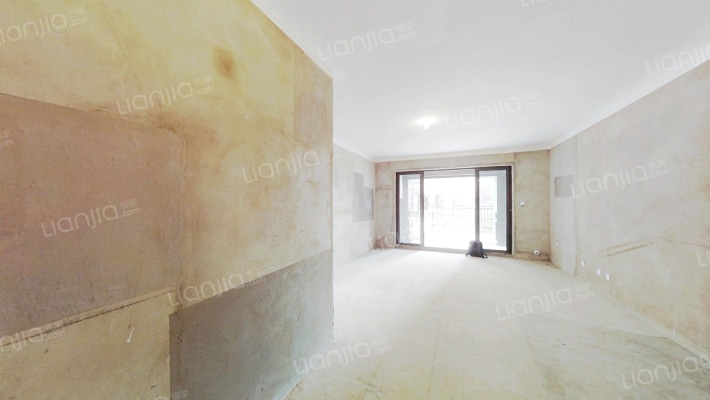 高速静安春晖里二手房实景图