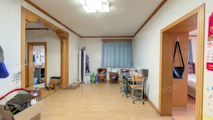 芳草园二手房实景图