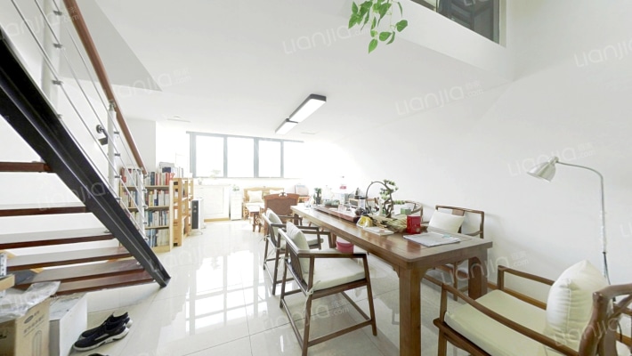 龙山大厦二手房实景图