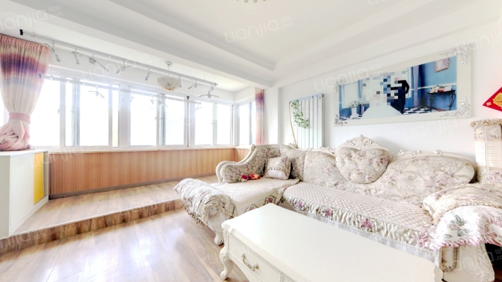 海悦花园东区二手房实景图