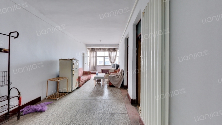 电厂东家属院二手房实景图