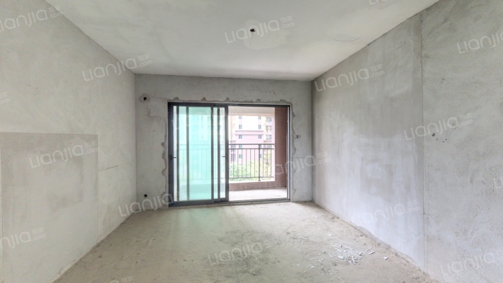 海伦春天二手房实景图