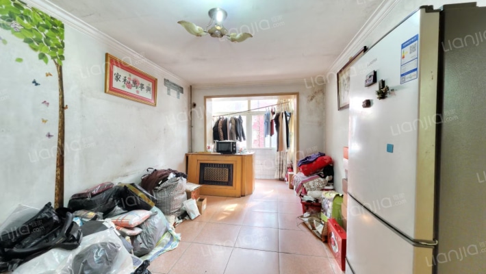 永定路85号院二手房实景图