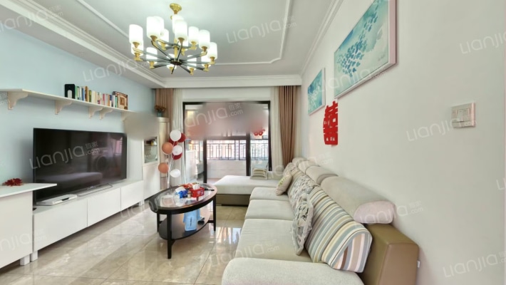 绿地滨湖国际花都二手房实景图