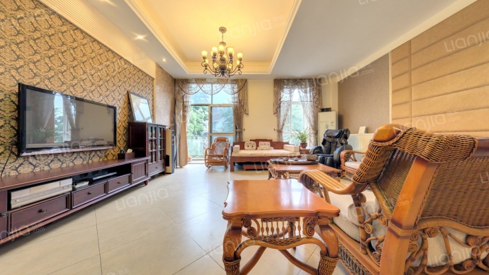 东麓驿境一期二手房实景图