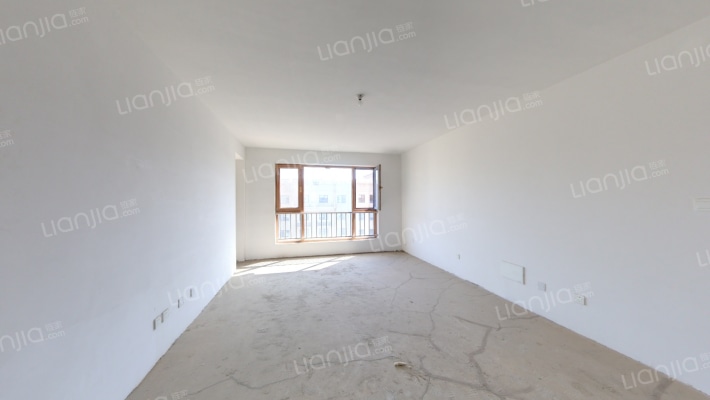 恒信悦龙山二手房实景图