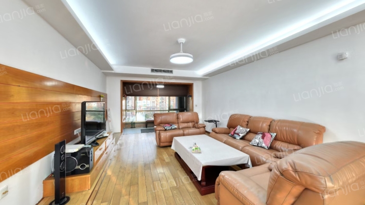 棕榈泉二手房实景图