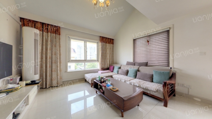 新加花园二手房实景图