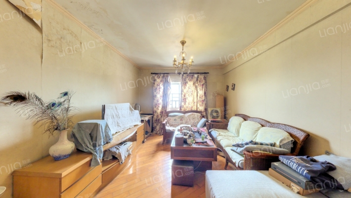 华艺海滨花园二手房实景图