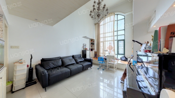 保利香槟花园二手房实景图