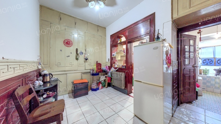 和平新村街二手房实景图