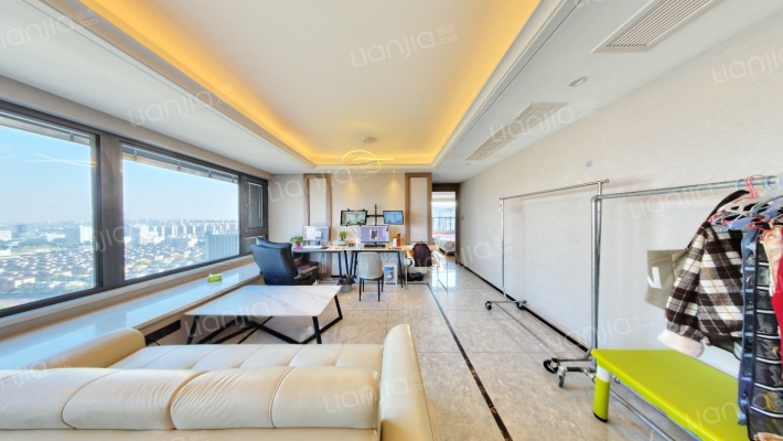 璞云府二手房实景图