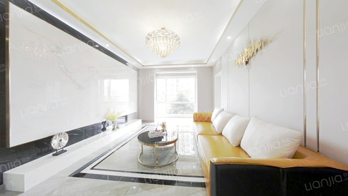 塞纳小镇二手房实景图