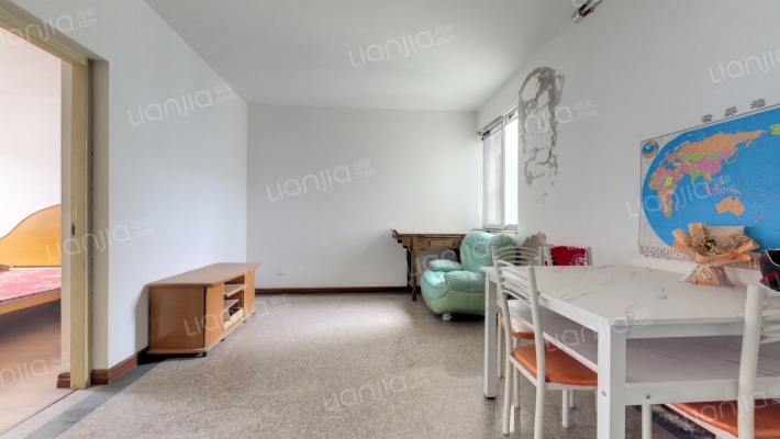 八菱花园二手房实景图