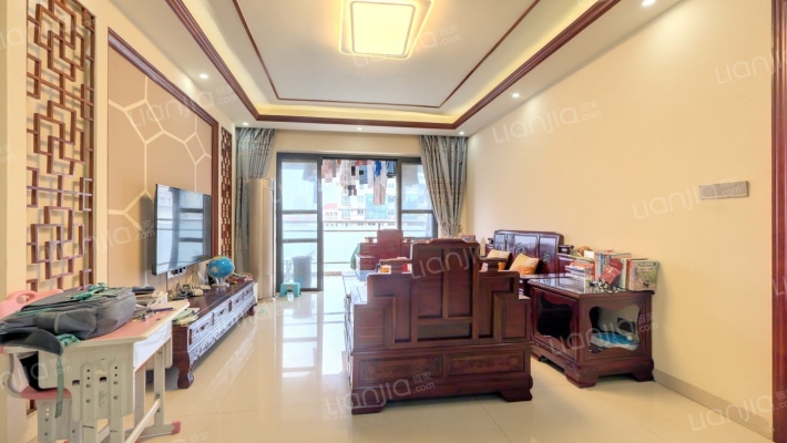 光大景湖春天二手房实景图