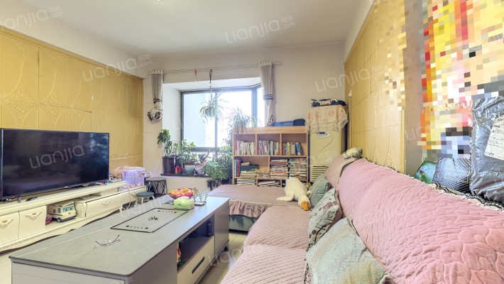 西贵小区二手房实景图