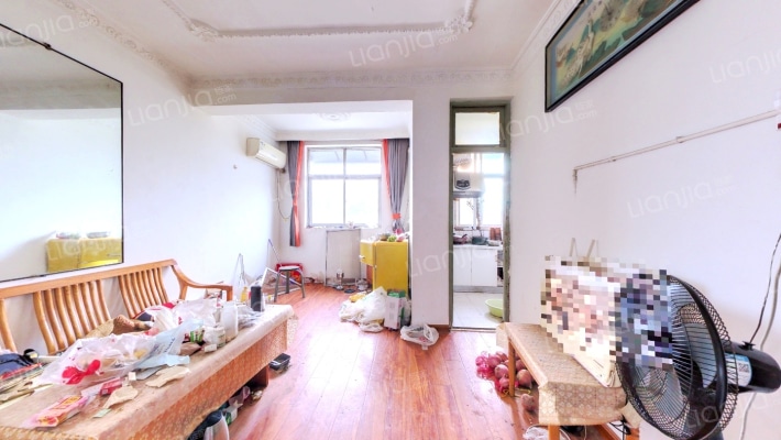 县广电局家属院二手房实景图