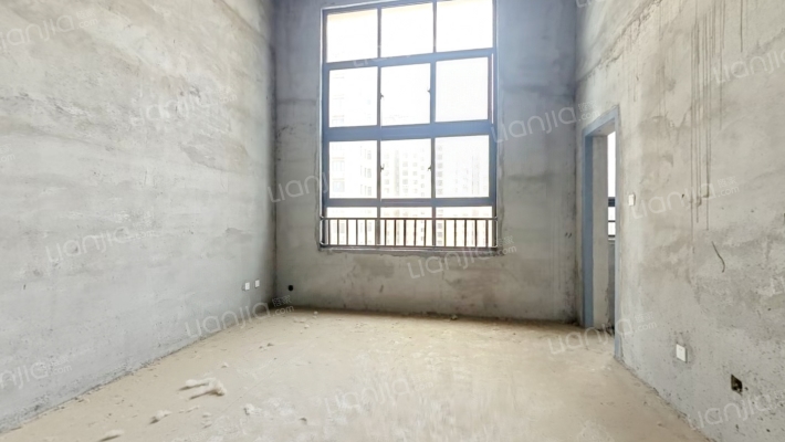 盛弘朗庭二手房实景图