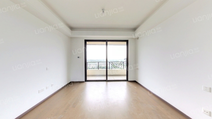 华发四季二手房实景图