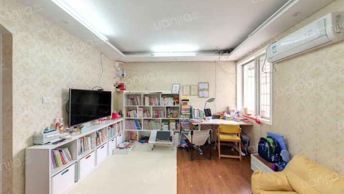 德里苑二手房实景图