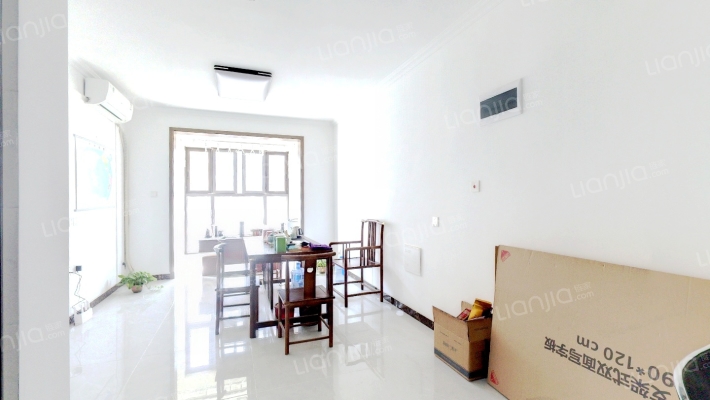 华瑞紫银华庭二手房实景图