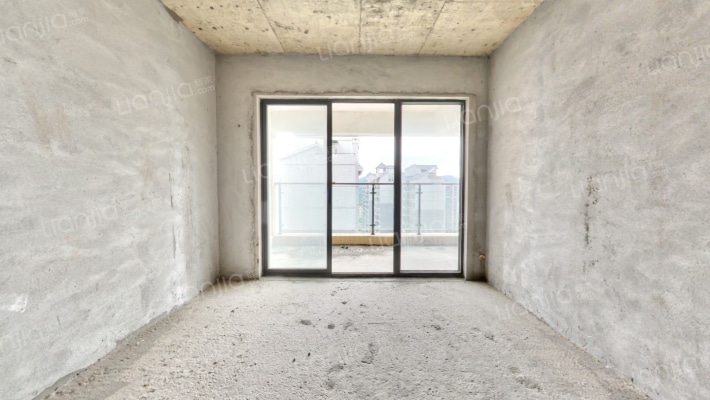 润府二手房实景图