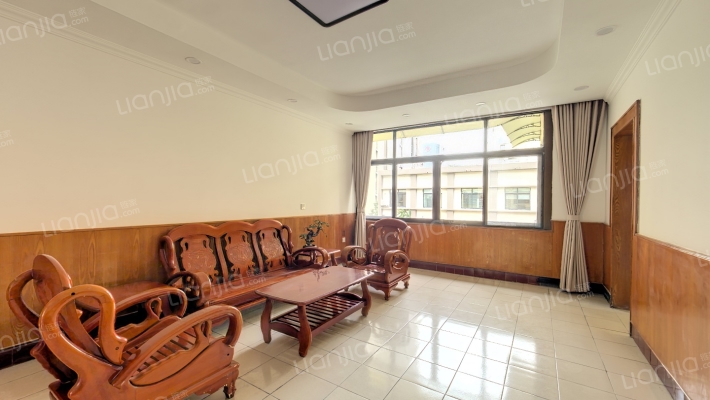 教育局宿舍二手房实景图